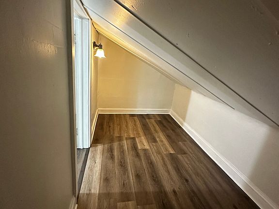 4th image of 410 Dorwil Dr Unit 2