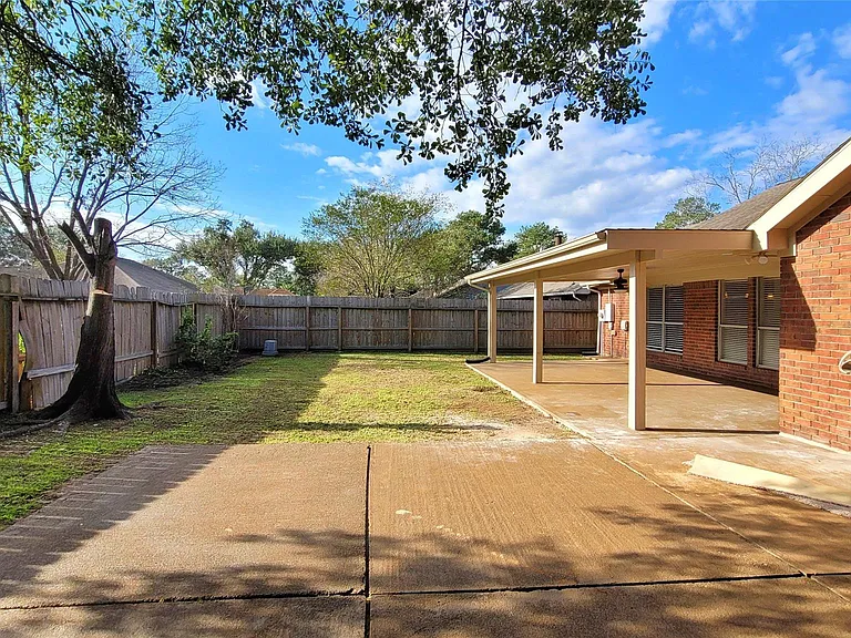 5227 Clarkston Ln — Photo 24