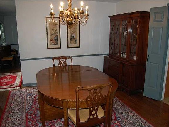 Dining Area.