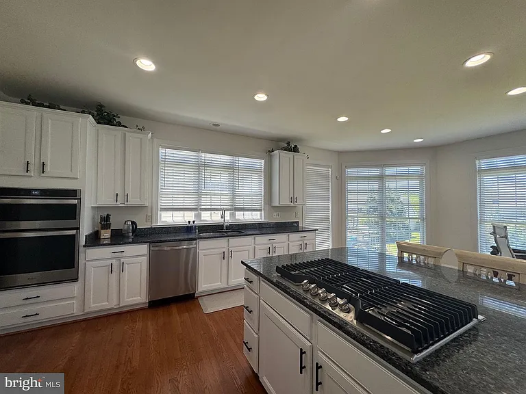 5117 Sante Fe Ct — Photo 31