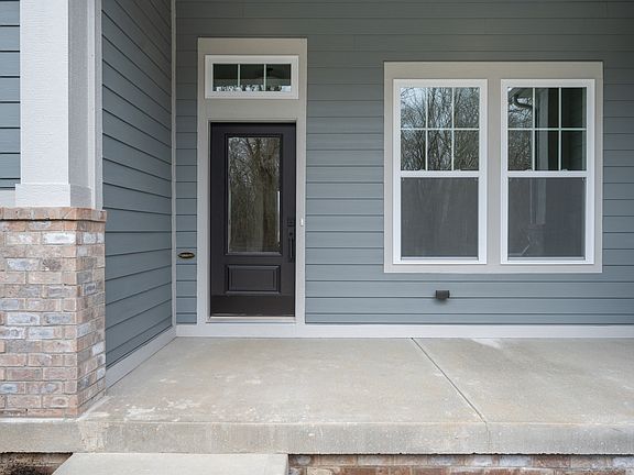 3rd image of 16024 Forewood Ln