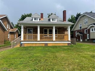 870 Canfield Rd, Youngstown, OH 44511