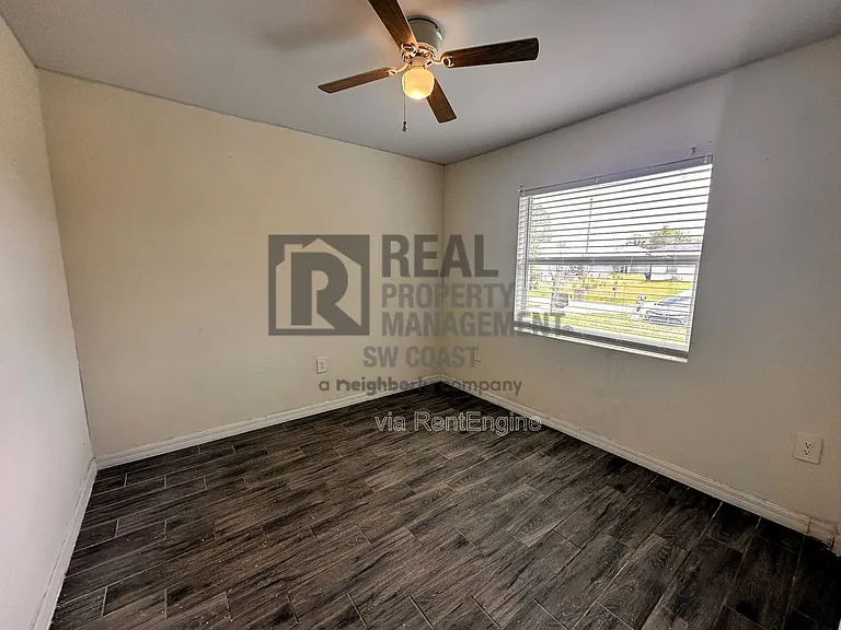 2426 Millie Ave S #2426 — Photo 5