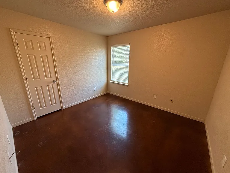 3601 John Chisholm Loop — Photo 12