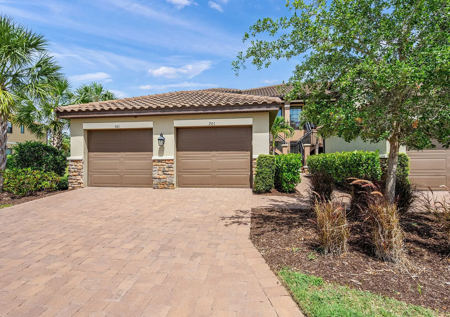 Esplanade Lakewood Ranch — Photo 2