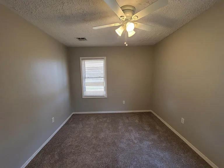 1047 Wellspring Dr — Photo 19