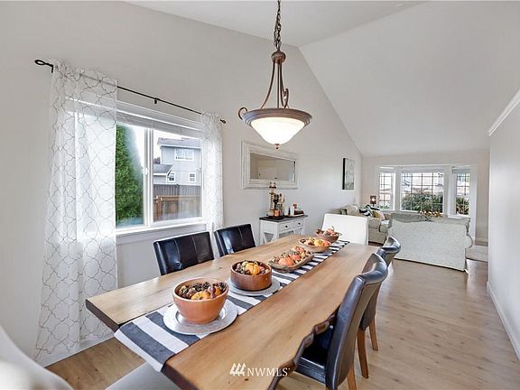 5th image of 18403 109th Street Ct E