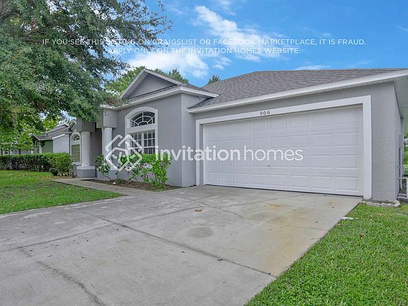 3rd image of 906 Salerno Ct