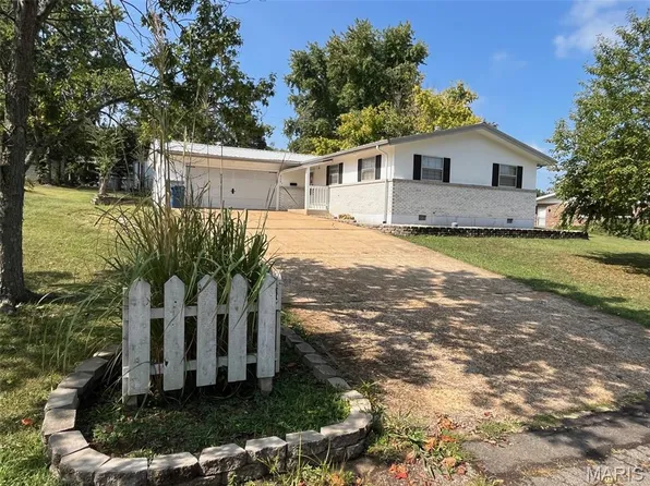 315 Lilac Dr, Potosi, MO 63664