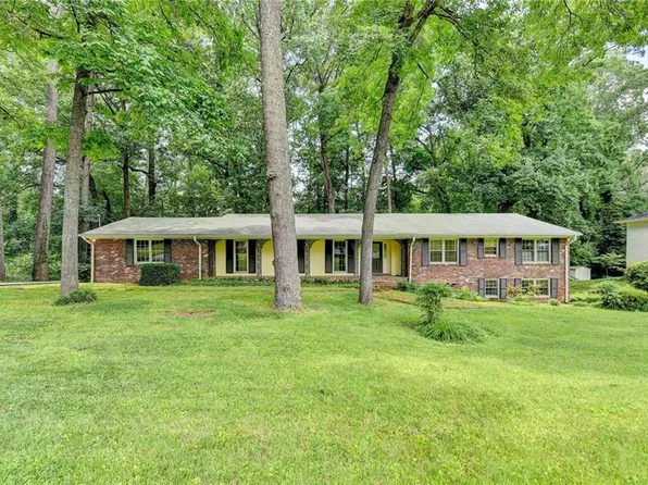 1970 Fisher Trl NE, Atlanta, GA 30345