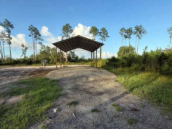 6302 Doc Whitfield Rd, Wewahitchka, FL 32465