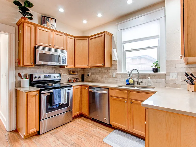 3480 W 34th Ave — Photo 9