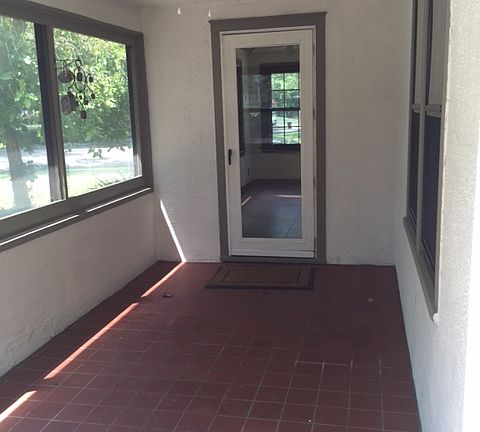 5th image of 1298 SW Pembroke Ln