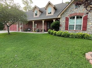 58571 E 296th Pl, Grove, OK 74344