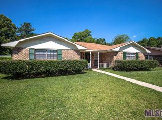 1211 Tamari Dr, Baton Rouge, LA 70815