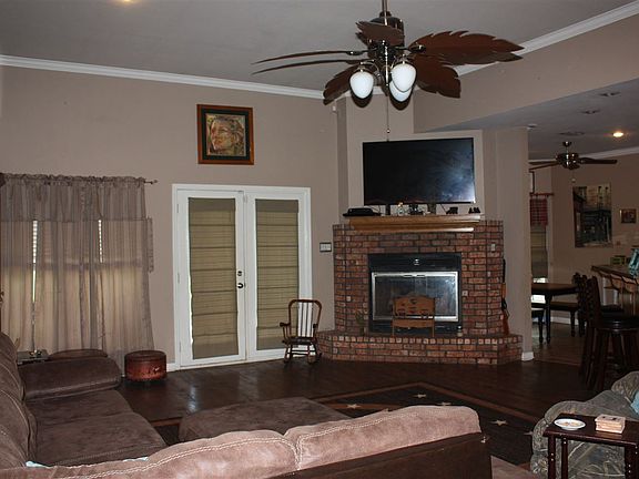 5th image of 544 Frances Ln