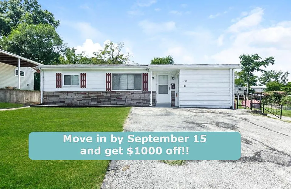 209 Lindy Blvd