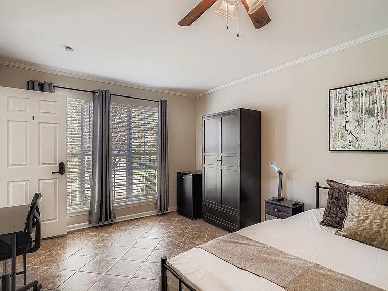 Osage Cir — Photo 2
