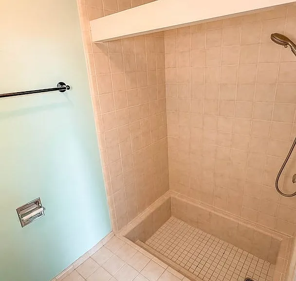 2246 Hasti Acres Dr — Photo 11