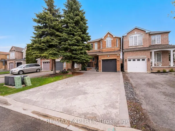 118 Senator Way, Caledon, ON L7E 2T2