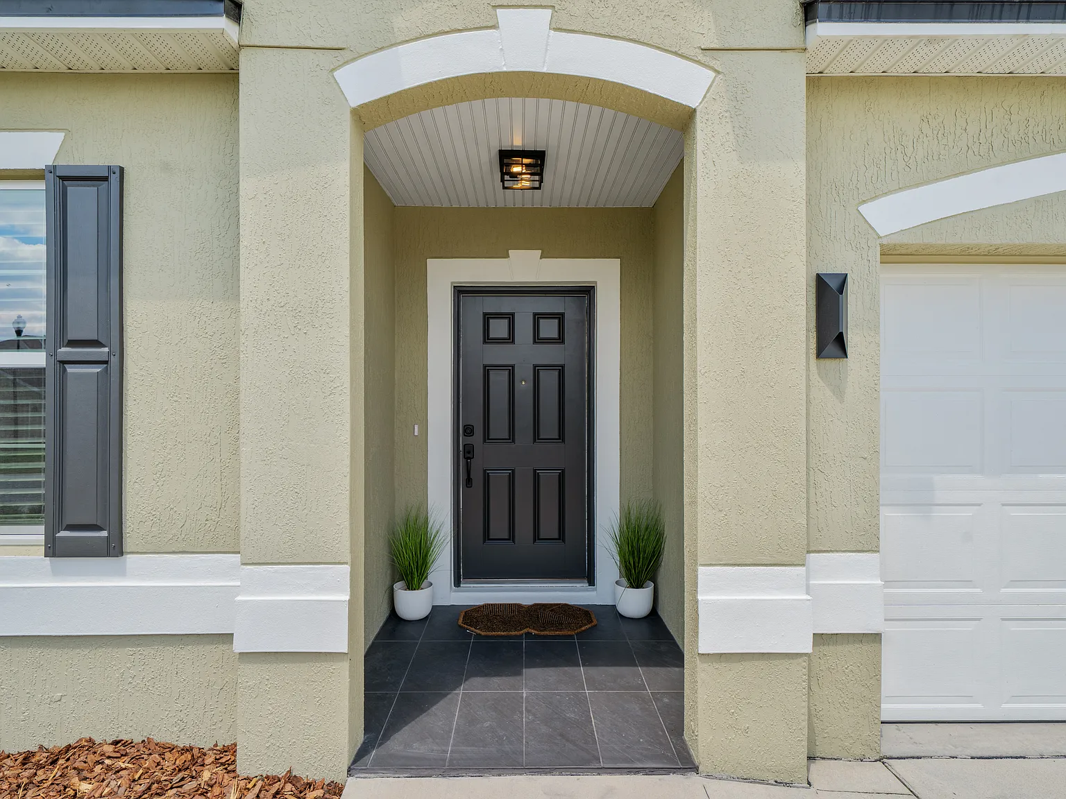 4 bed, 1988 sqft, $2,750 — Photo 3