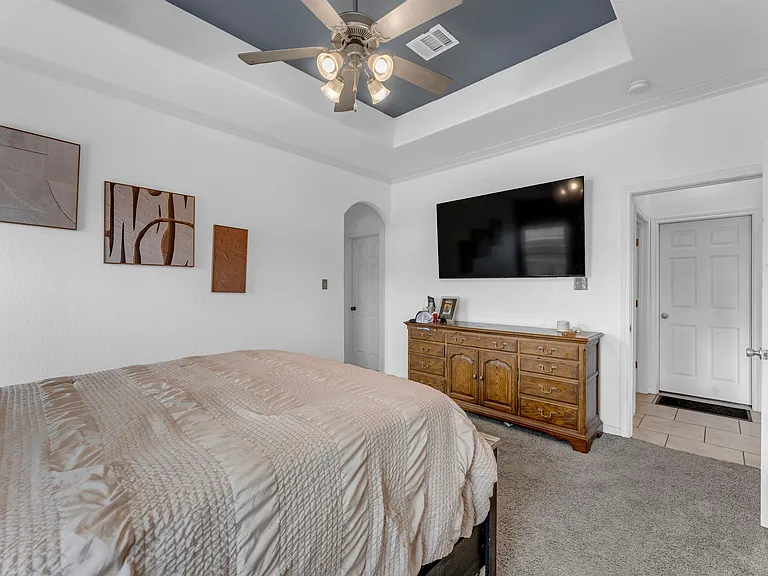 102 Cailin Ct — Photo 13