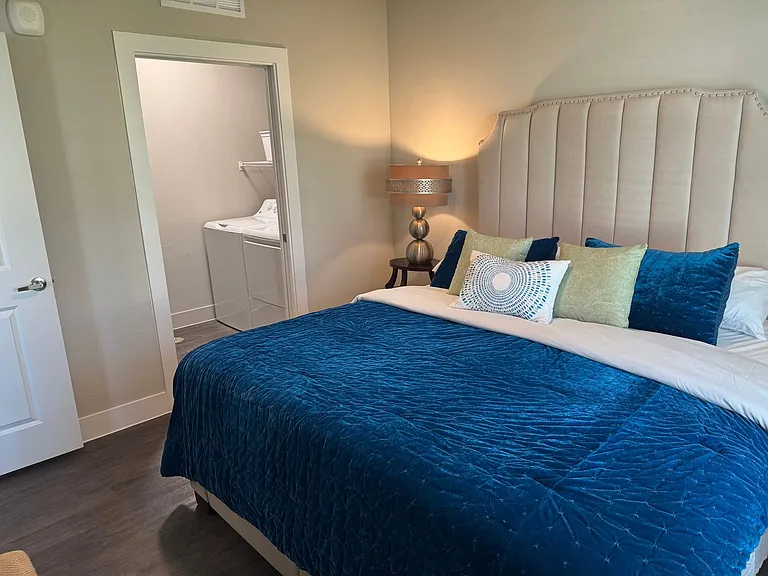 Legacy Lockhart Senior Apartments — Photo 32