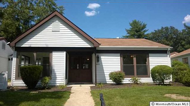 1st image of 629 Stamford Court #D