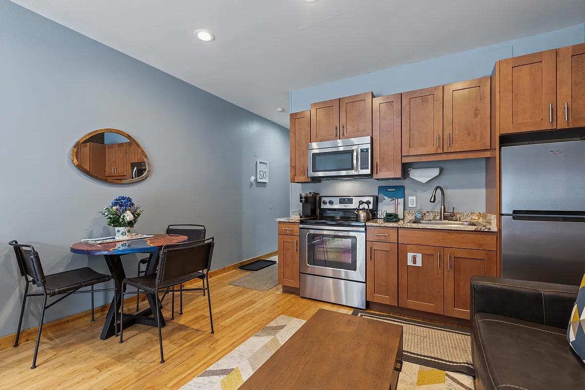 Building Photo - 2245 Sidewinder Dr #503