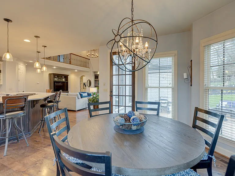 219 King Arthur Cir — Photo 15