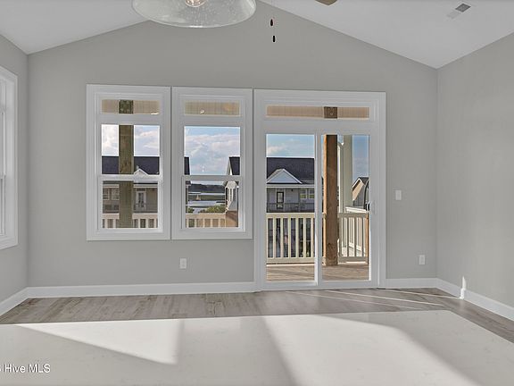 5th image of 138 Sea Gull Lane #5a