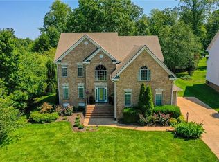 4501 Starlee Dr, Moseley, VA 23120