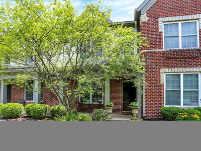 6691 Beekman Pl, Zionsville, IN, 46077