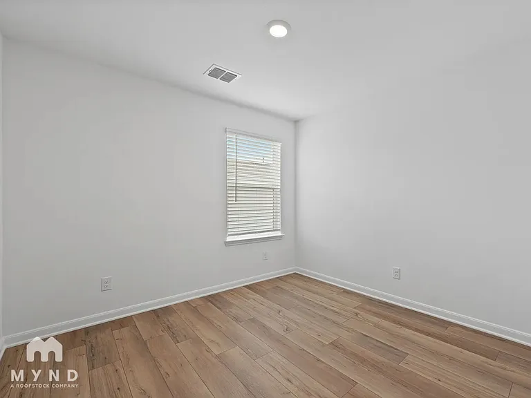 10853 Quinn Ct — Photo 12