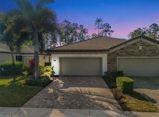 9180 Glenforest Dr, Naples, FL 34120