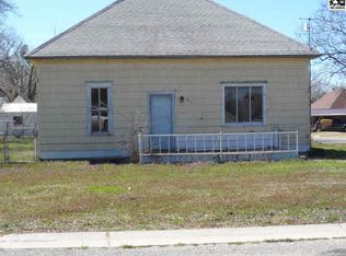 517 N Logan St, Attica, KS 67009