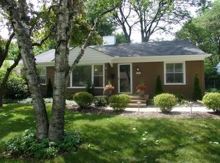 15701 Kirkshire Ave, Beverly Hills, MI 48025
