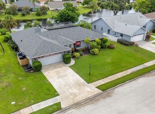 5709 39th Street Cir E, Bradenton, FL 34203