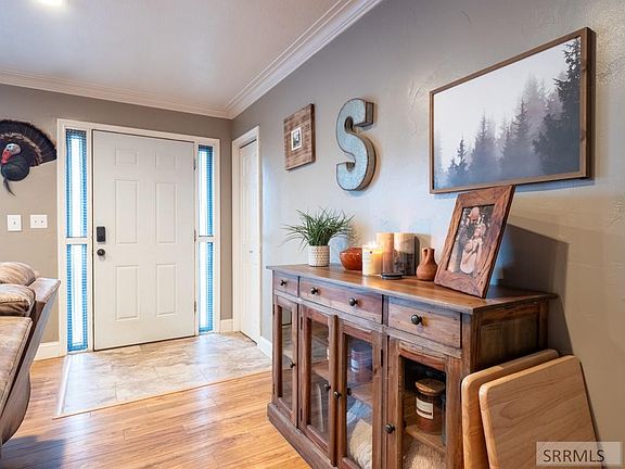 4th image of 263 W 2 N