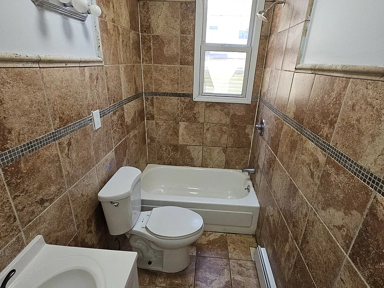 10 Rodwell Ave #1 — Photo 28