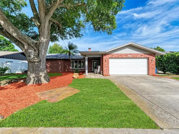2418 Timbercrest Cir E, Clearwater, FL 33763