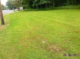 1005 S Church St, Mount Laurel, NJ 08054