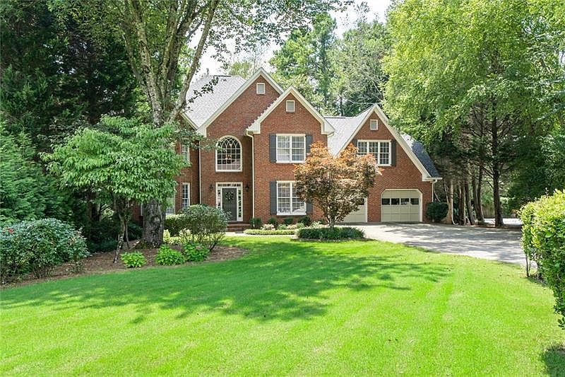 1st image of 721 Stone House Ln