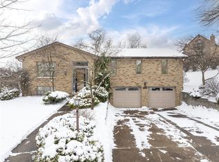 1619 Citation Dr, South Park, PA 15129