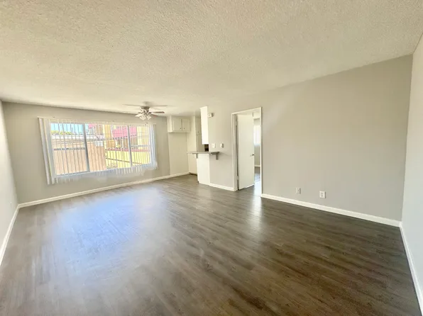 315 Gladys Ave APT 5, Long Beach, CA 90814