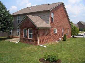 3rd image of 2232 Wilmington Ln