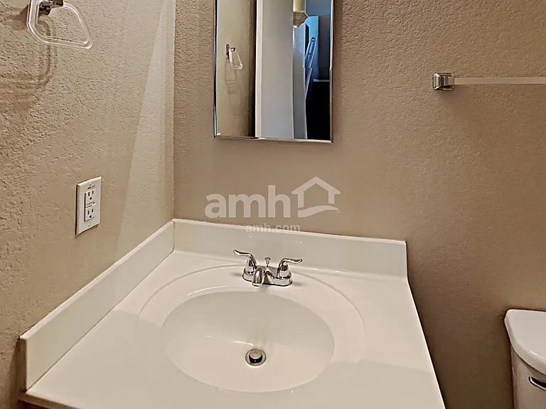 1117 E Dust Devil Dr — Photo 8