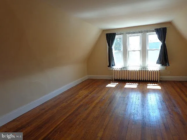 25 Montrose Ave #7 — Photo 9