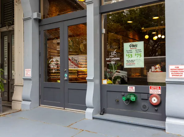 345 Greenwich Street image 3 of 11