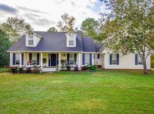1135 Double Bridge Ferry Rd, Eclectic, AL 36024